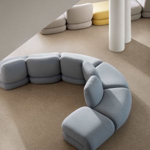 lammhults-bau-modularseating-lightblue-sand-yellow-e01.jpg