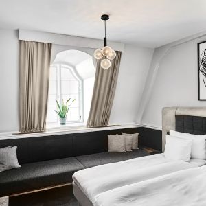 nuura-miira-4-lamp-villa-copenhagen-bedroom.jpg