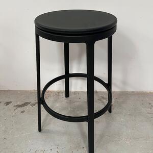 Round_Round Kitchen swivel_sw_sw.jpg